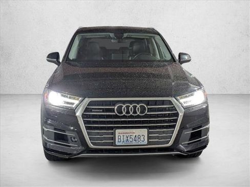 Used 2017 Audi Q7 3.0T Premium Plus image 2