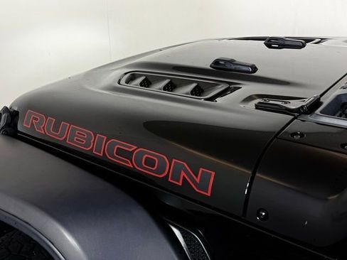 Used 2022 Jeep Gladiator Rubicon w/ LED Lighting Group image 13