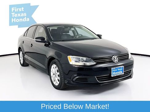 Used 2014 Volkswagen Jetta SE image 1