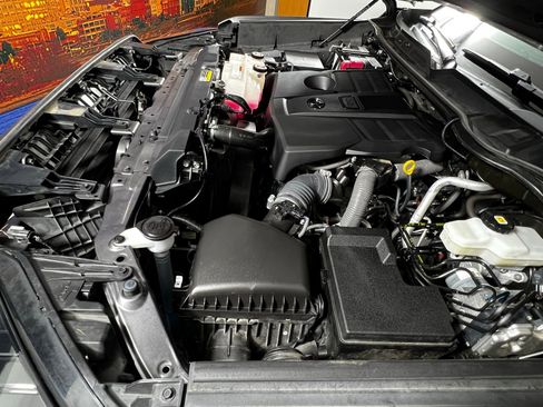 Used 2022 Toyota Tundra SR5 image 10