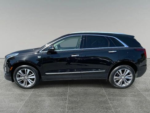 Used 2020 Cadillac XT5 Premium Luxury FWD image 3