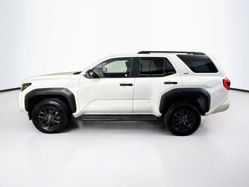 Used 2025 Toyota 4Runner SR5 AWD/4WD image 2