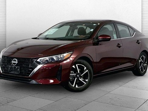 Used 2024 Nissan Sentra SV FWD image 12