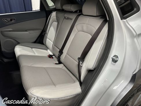 Used 2020 Hyundai Kona Limited w/ Cargo Package FWD image 10