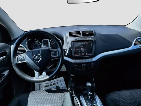 Used 2011 Dodge Journey Mainstreet w/ Safe & Sound Group AWD/4WD image 24