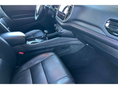 Used 2024 Dodge Durango GT image 18