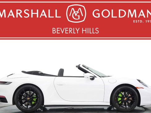 Used 2020 Porsche 911 Carrera image 1