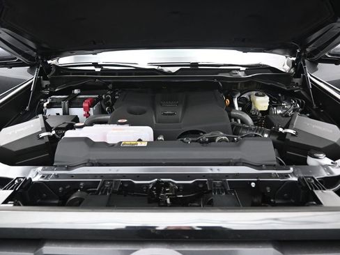 New 2026 Toyota Tundra Platinum w/ TRD Performance Package (TMS) image 15