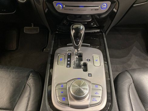 Used 2012 Hyundai Genesis 5.0 R-Spec image 17