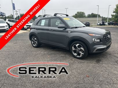 Used 2024 Hyundai Venue SEL