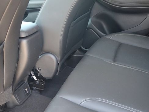 Used 2024 Buick Encore GX Sport Touring AWD/4WD image 30