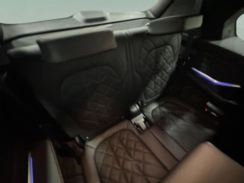 New 2026 BMW X7 xDrive40i w/ M Sport Package image 11