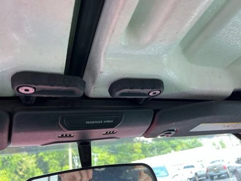 Used 2022 Jeep Wrangler Unlimited Sport AWD/4WD image 24