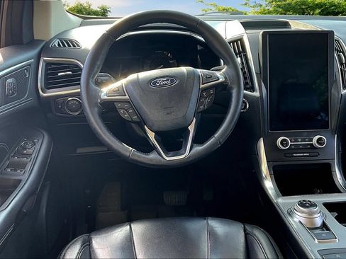 Certified 2021 Ford Edge Titanium w/ Cargo Accessory Package AWD/4WD image 5