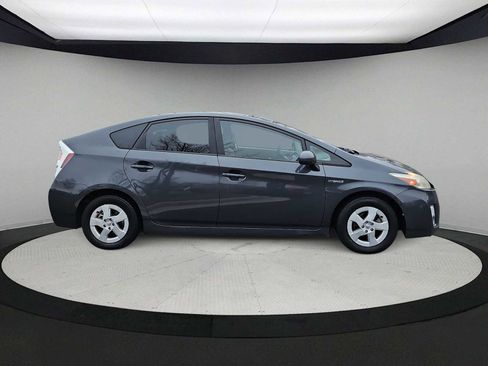 Used 2010 Toyota Prius Five image 9