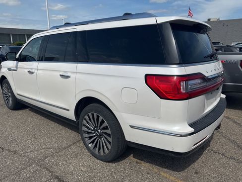 Used 2019 Lincoln Navigator L Reserve AWD/4WD image 15
