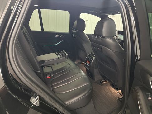 Used 2019 BMW X5 xDrive40i w/ Convenience Package image 43