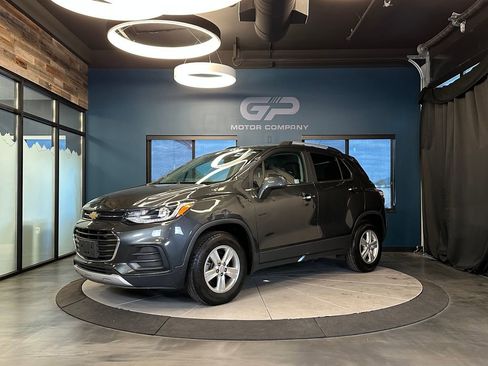 Used 2018 Chevrolet Trax LT w/ Driver Confidence Package AWD/4WD image 7