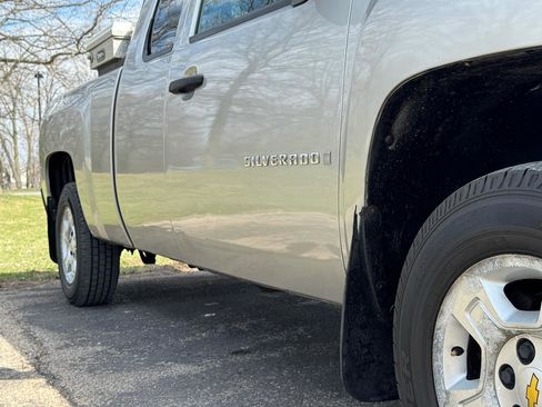 Used 2009 Chevrolet Silverado 1500 LT w/ Power Pack Plus image 10