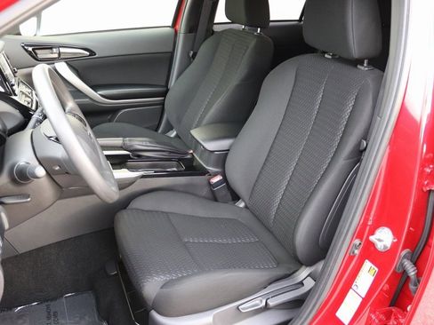 Used 2025 Mitsubishi Eclipse Cross ES image 14