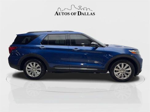 Used 2021 Ford Explorer King Ranch w/ Premium Technology Package image 10
