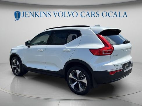 New 2026 Volvo XC40 B5 Plus w/ Protection Package Premier AWD/4WD image 5