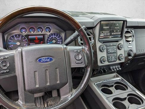 Used 2016 Ford F450 Platinum w/ FX4 Off Road Package image 8