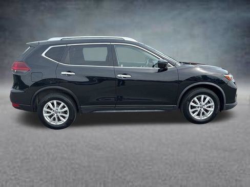 Used 2020 Nissan Rogue SV AWD/4WD image 7