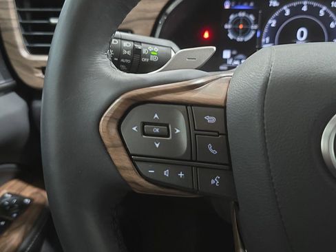 Used 2025 Lexus NX 250 250 Premium w/ Towing Package (2000 Lbs) image 17