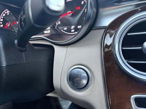 Used 2015 Mercedes-Benz C 300 4MATIC Sedan image 36