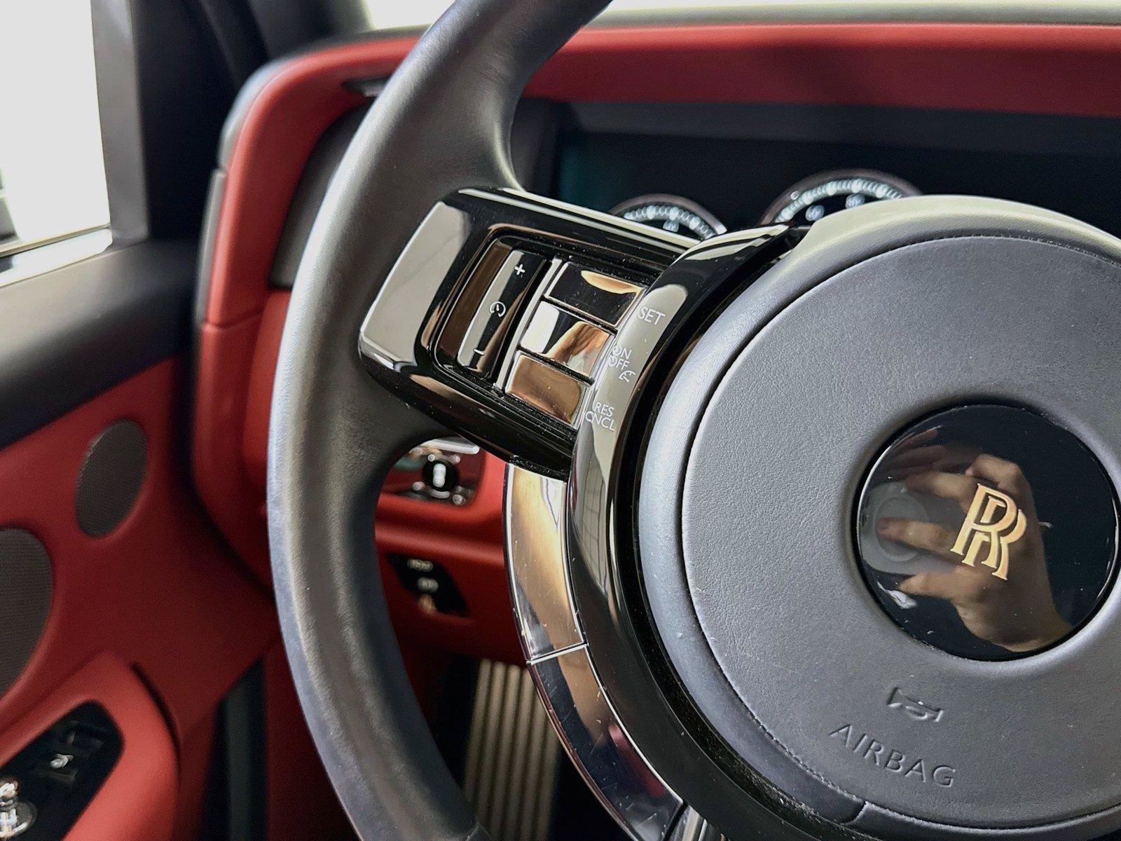 Used 2022 Rolls-Royce Cullinan AWD/4WD image 23