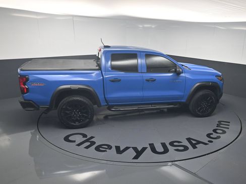 Used 2025 Chevrolet Colorado Trail Boss AWD/4WD image 32