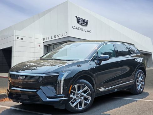 New 2026 Cadillac Optiq Luxury 2 AWD/4WD image 1