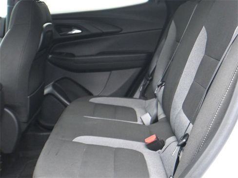 Used 2024 Chevrolet TrailBlazer LS w/ LS Convenience Package image 20