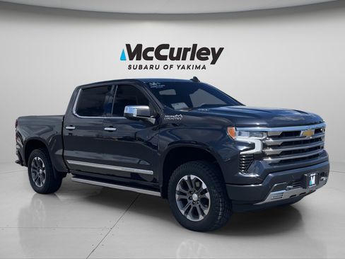 Used 2023 Chevrolet Silverado 1500 High Country w/ Technology Package AWD/4WD image 7