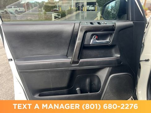 Used 2020 Toyota 4Runner TRD Off-Road Premium w/ Moonroof Package AWD/4WD image 14