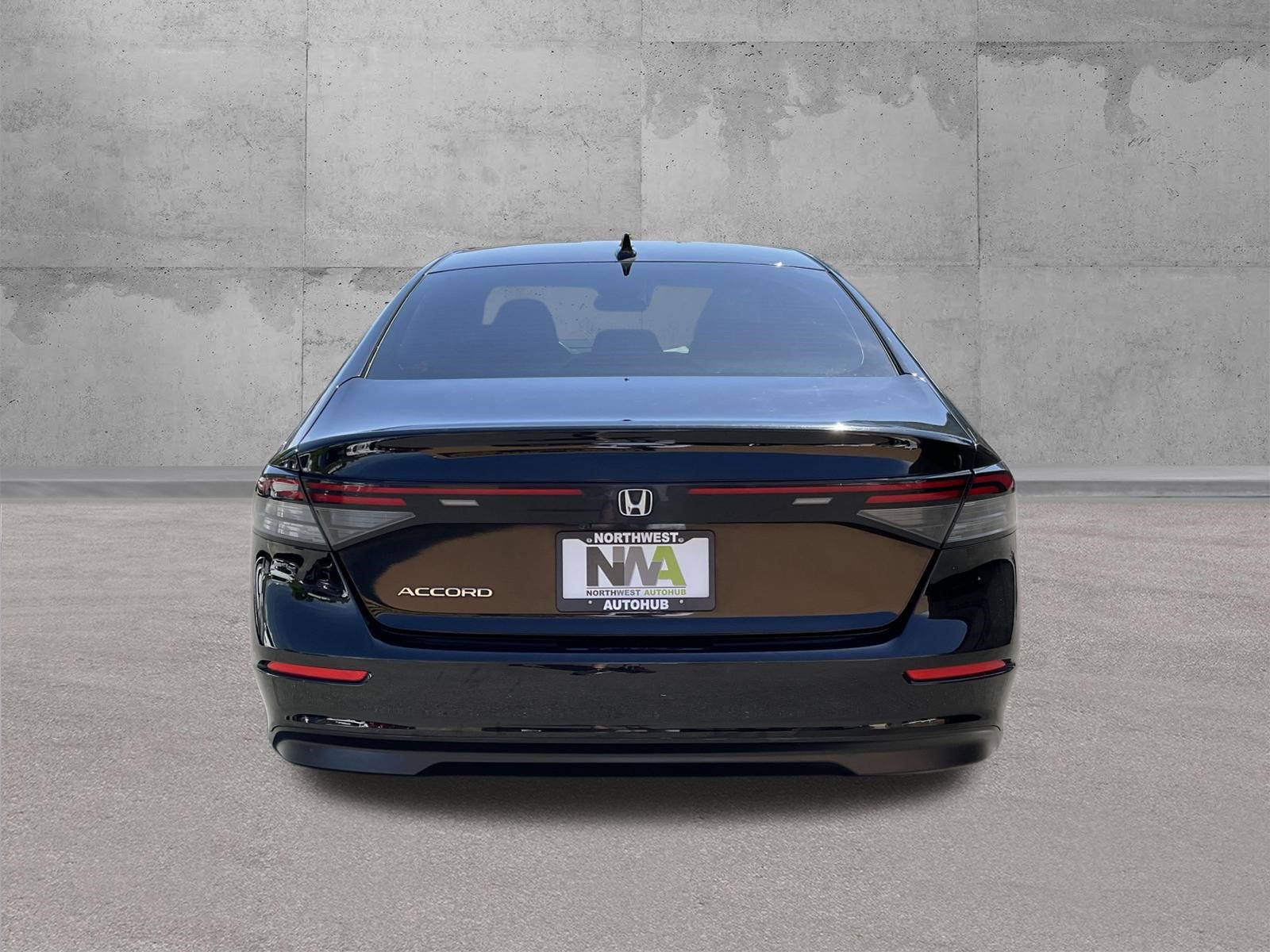 Used 2024 Honda Accord EX image 4