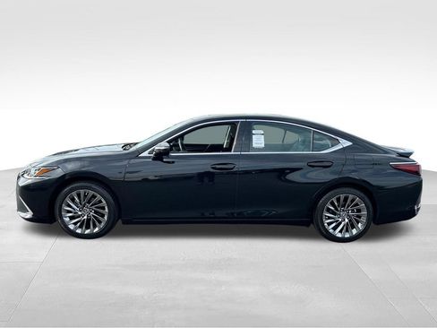 Used 2024 Lexus ES 300h w/ Accessory Package (Z2) FWD image 2