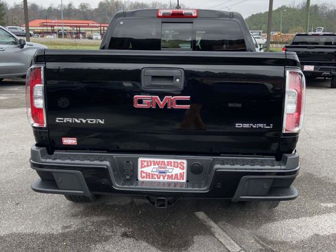 Used 2020 GMC Canyon Denali image 24