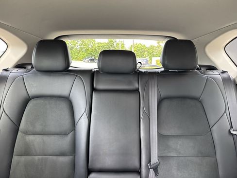 Used 2020 MAZDA CX-5 Touring FWD image 18