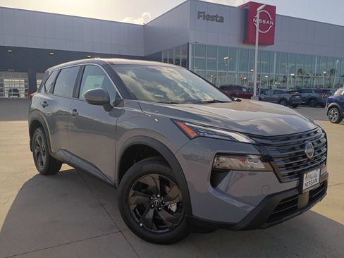 New 2026 Nissan Rogue SV FWD image 39