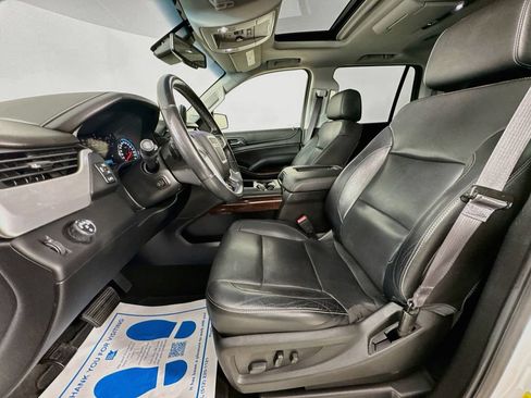 Used 2017 GMC Yukon SLT w/ Premium Edition RWD image 24