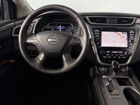 Used 2024 Nissan Murano SL FWD image 11