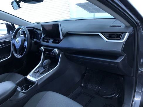 Certified 2025 Toyota RAV4 XLE AWD/4WD image 23