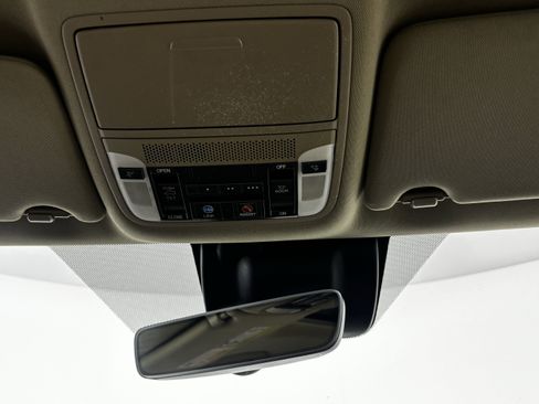 Certified 2018 Acura MDX SH-AWD w/ Technology Package image 30