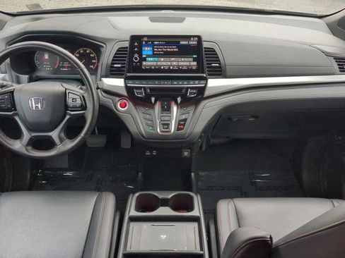 Used 2025 Honda Odyssey Sport-L image 14