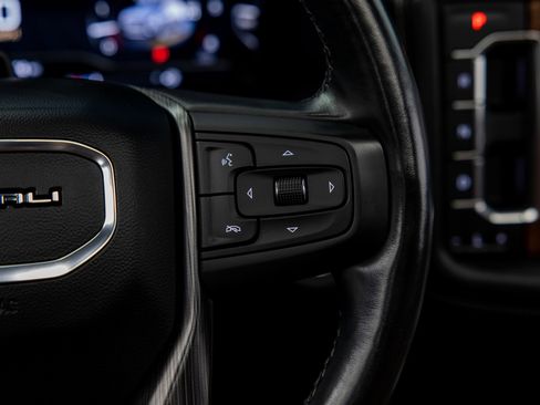 Used 2023 GMC Yukon XL Denali Ultimate image 45