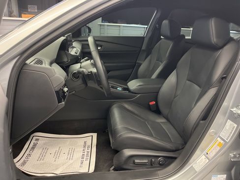 Used 2024 Honda Accord Sport image 11