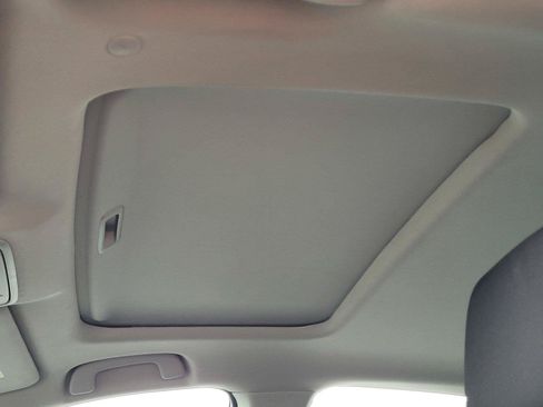 Used 2023 Honda Accord EX image 19