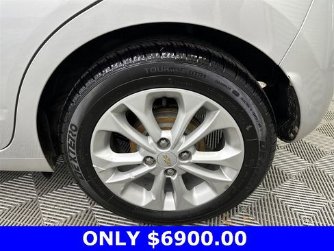 Used 2020 Chevrolet Spark LT image 19